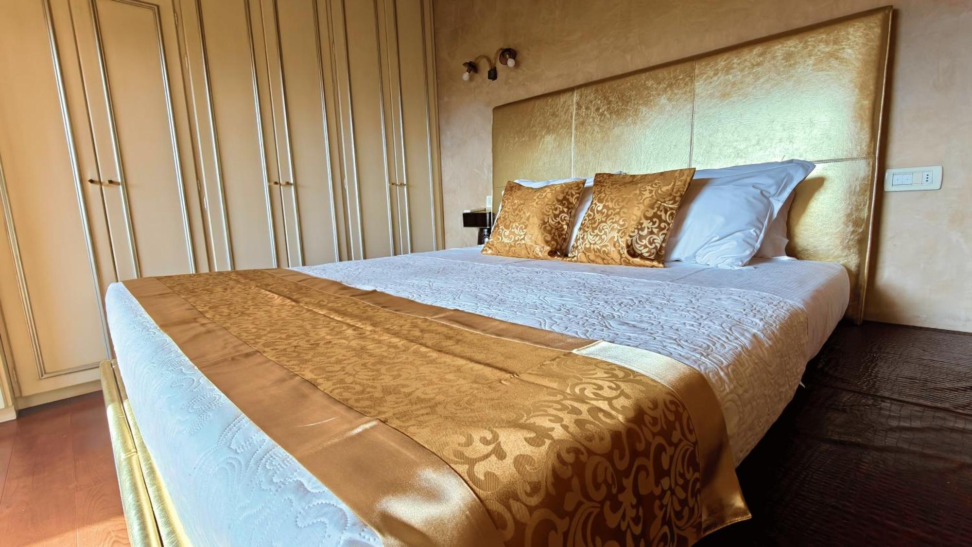 Opera Luxury Apartment فيرونا المظهر الخارجي الصورة