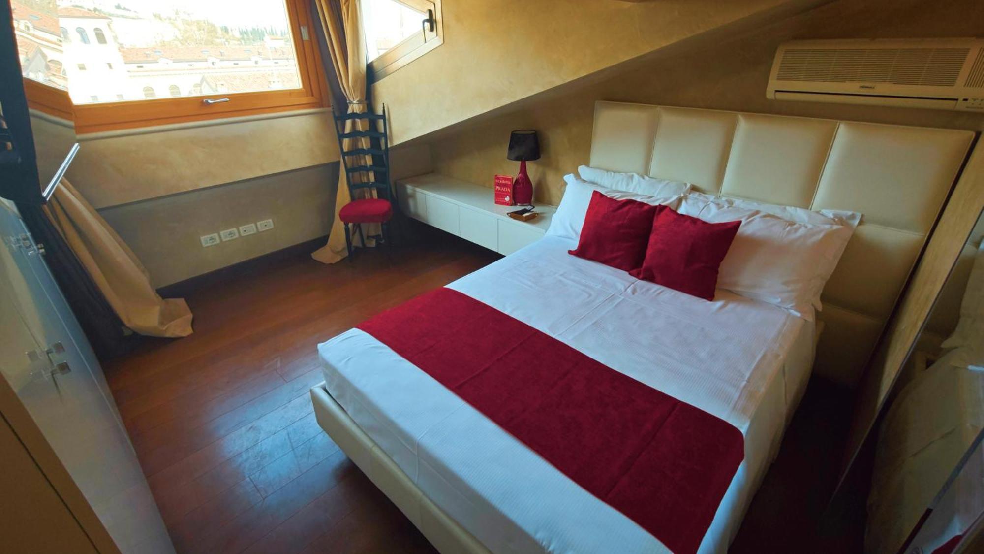 Opera Luxury Apartment فيرونا المظهر الخارجي الصورة